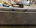 RoundHill Furniture Outlet